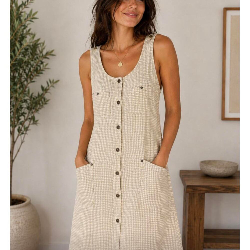 Vintage white and beige gingham